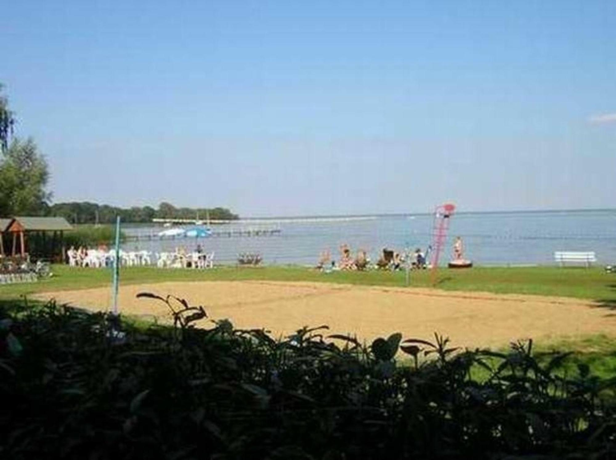 Ferienwohnung Dachs Im Mueritz Seepark Marienfelde Exteriér fotografie